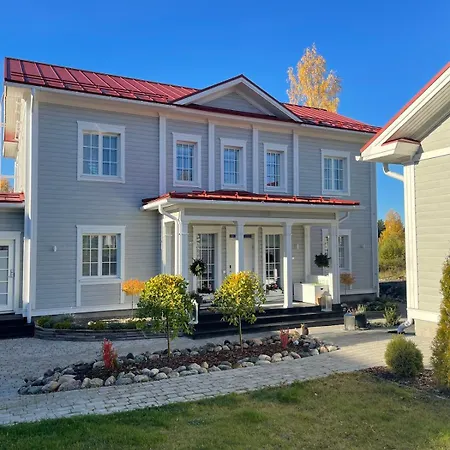 Naeppaerae Yksioe Saaristokaupungissa * Kuopio